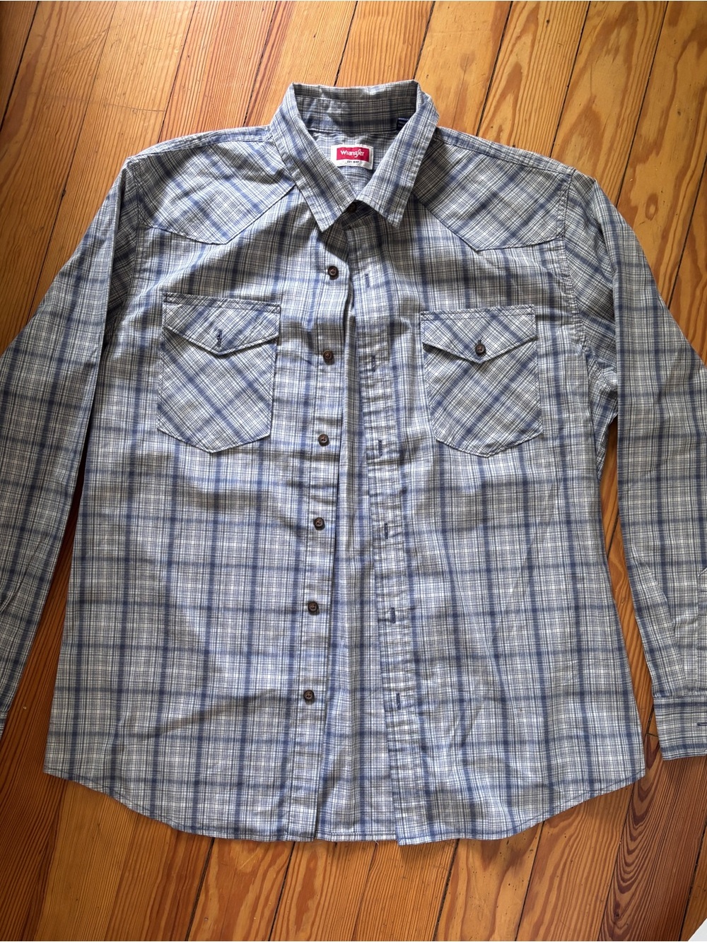 Wrangler Men's Light Blue Plaid Button-Down Western Shirt
